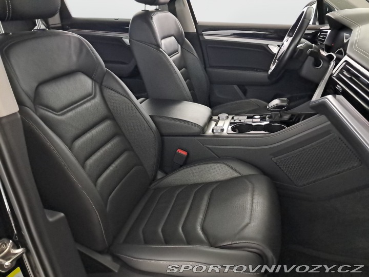 Volkswagen Ostatní modely Touareg Elegance 3.0 TDI 2018