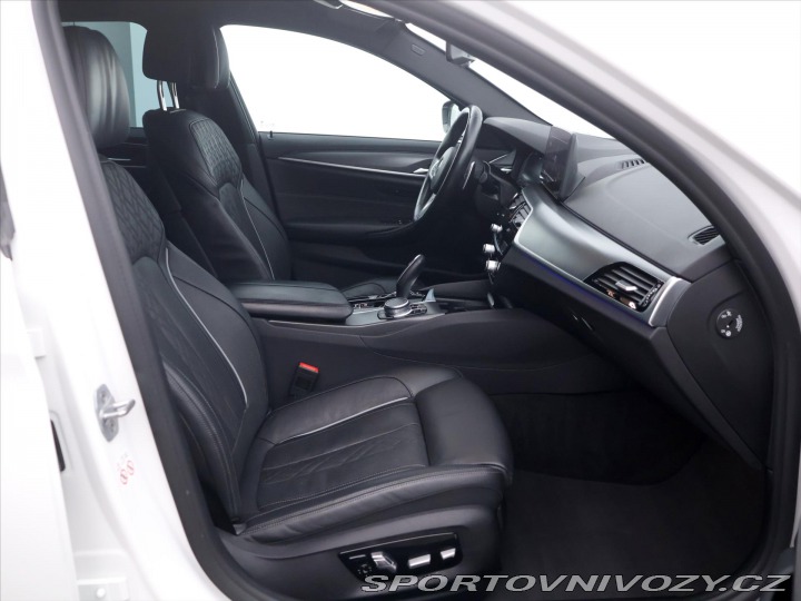 BMW 5 3.0 540d 250kW xDrive CZ 2021