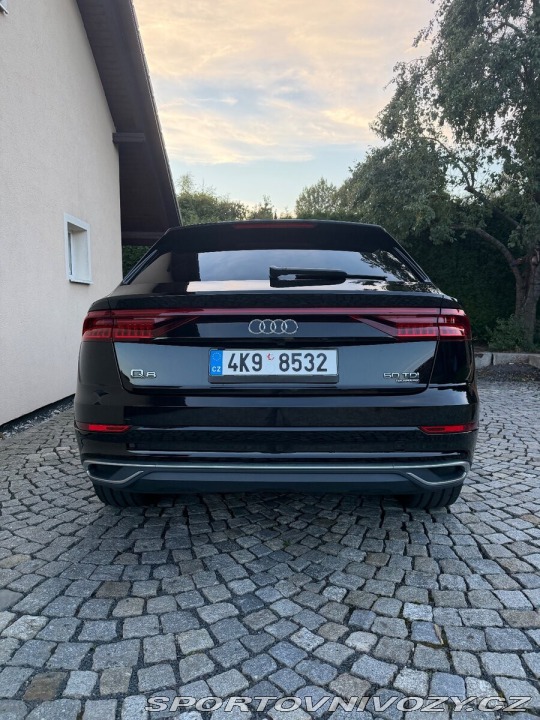 Audi Ostatní modely Q8 3,0 50 TDI quattro S li 2021