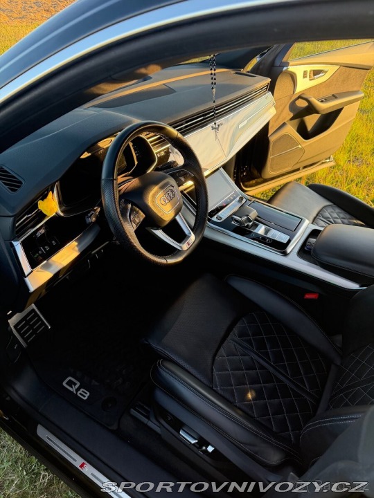 Audi Ostatní modely Q8 3,0 50 TDI quattro S li 2021