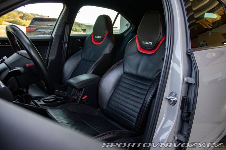 Škoda Octavia RS 2.0 RS / 169kW / M6 / ZÁ 2016