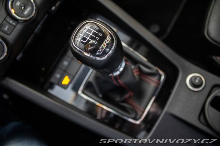 Škoda Octavia RS 2.0 RS / 169kW / M6 / ZÁ 2016