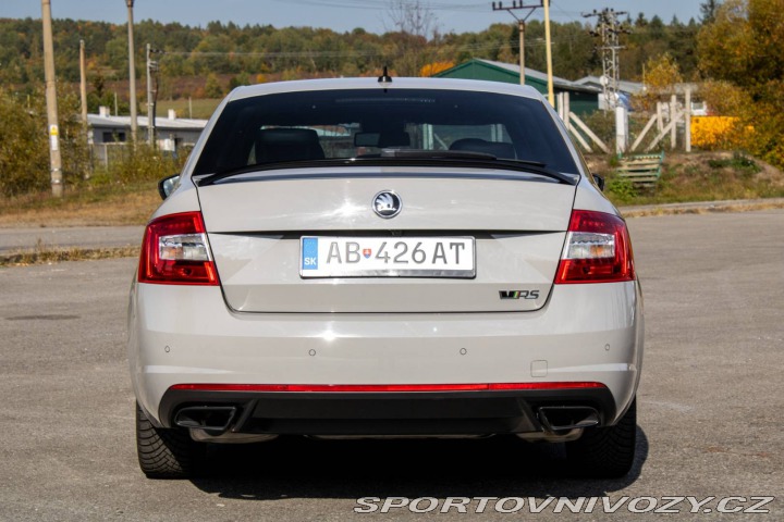 Škoda Octavia RS 2.0 RS / 169kW / M6 / ZÁ 2016