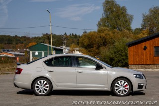 Škoda Octavia RS 2.0 RS / 169kW / M6 / ZÁ 2016
