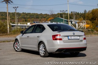 Škoda Octavia RS 2.0 RS / 169kW / M6 / ZÁ 2016