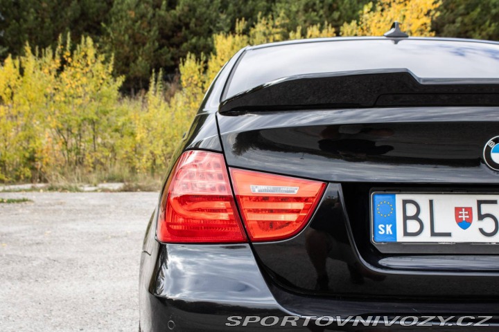 BMW 3 335i xDrive A/T, 225kW ( 2010