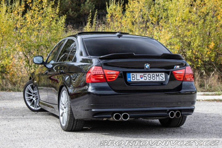 BMW 3 335i xDrive A/T, 225kW ( 2010