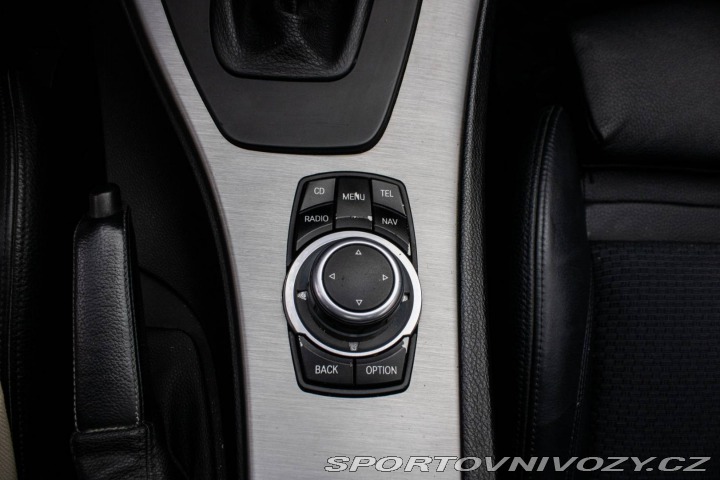 BMW 3 335i xDrive A/T, 225kW ( 2010