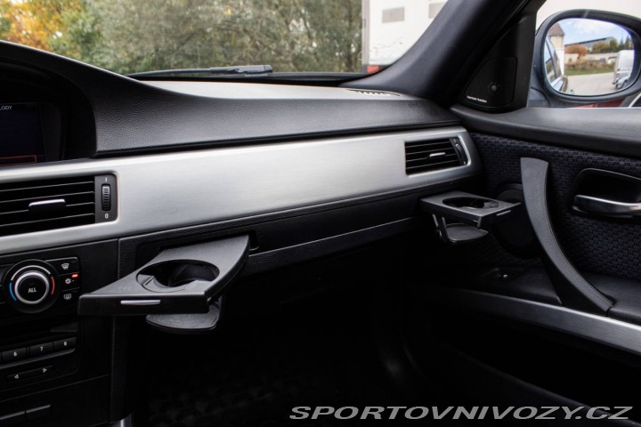 BMW 3 335i xDrive A/T, 225kW ( 2010
