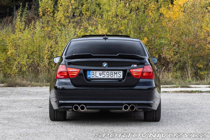 BMW 3 335i xDrive A/T, 225kW ( 2010