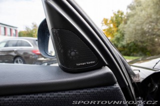 BMW 3 335i xDrive A/T, 225kW ( 2010