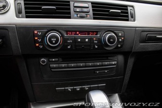 BMW 3 335i xDrive A/T, 225kW ( 2010