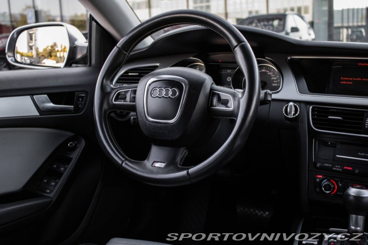 Audi S5 245kW Quattro AT/7 2010 2010