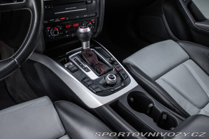 Audi S5 245kW Quattro AT/7 2010 2010