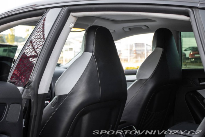 Audi S5 245kW Quattro AT/7 2010 2010