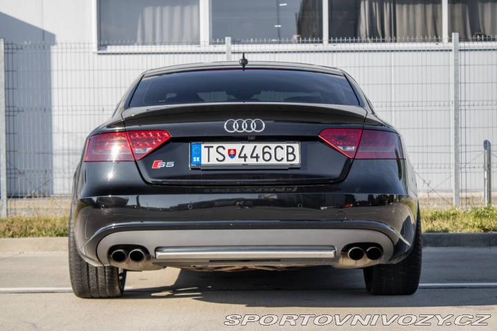 Audi S5 245kW Quattro AT/7 2010 2010
