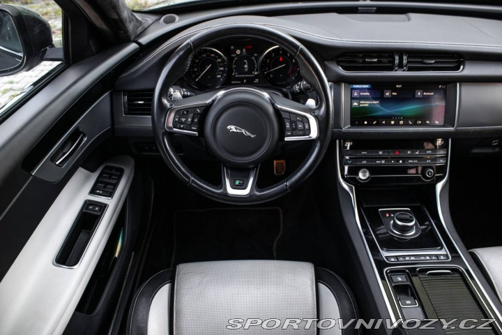 Jaguar XF 2.0 R-Sport AWD 221kW AT 2020