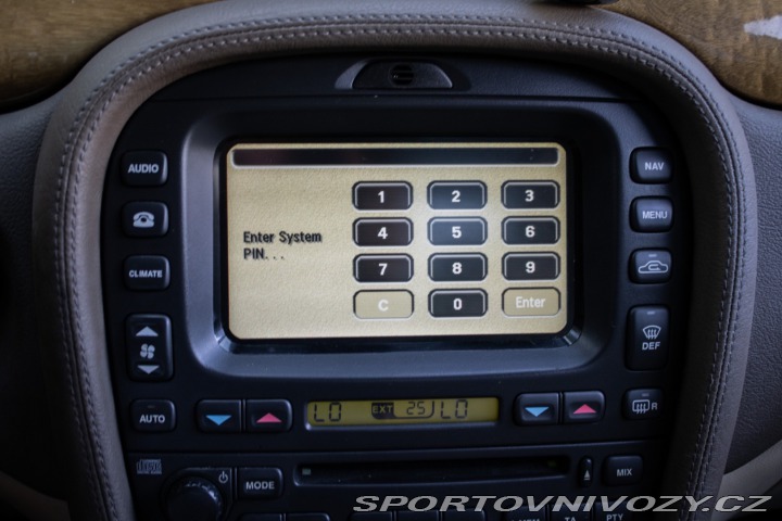 Jaguar S-Type 2.7 V6 A/T, 152 kW, A6, 2007