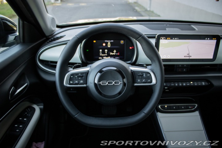Fiat 600 Hybrid 1.2 La Prima 136k 2025