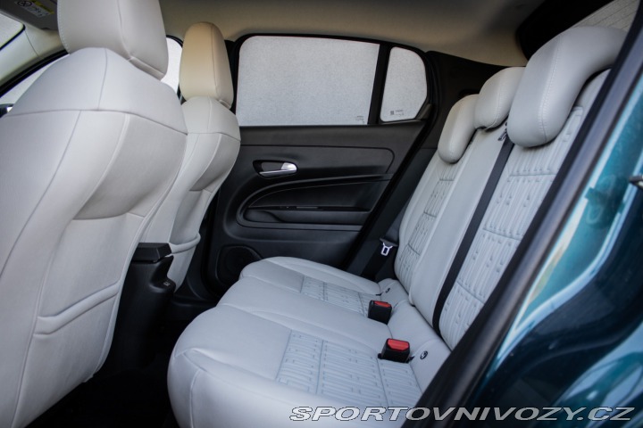 Fiat 600 Hybrid 1.2 La Prima 136k 2025