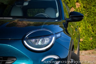 Fiat 600 Hybrid 1.2 La Prima 136k 2025