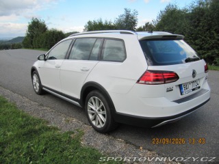 Volkswagen Ostatní modely Golf Variant Alltrack 4x4 2018