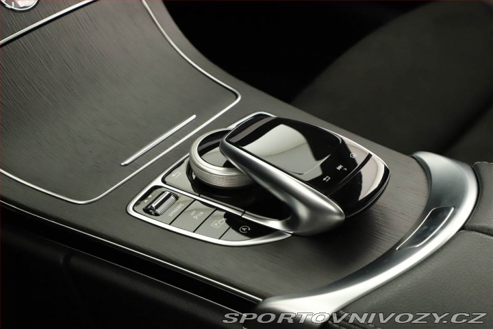 Mercedes-Benz C C 400 4MATIC 2021