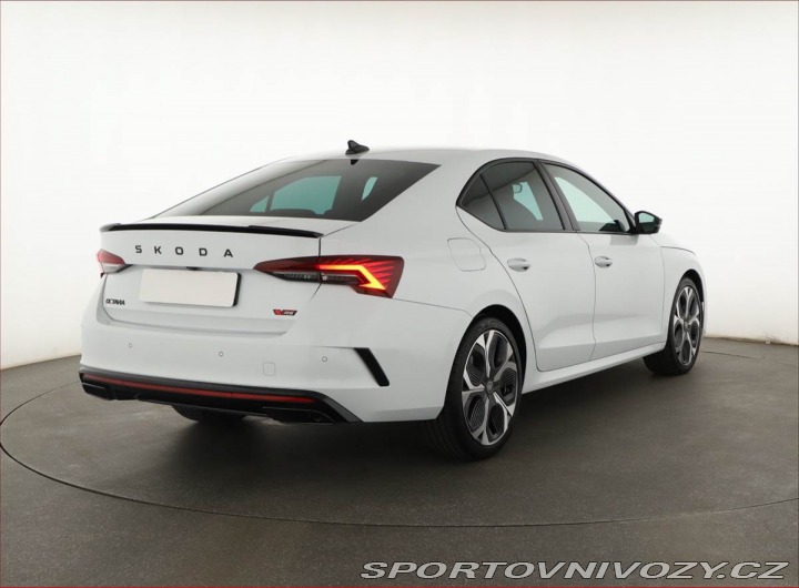 Škoda Octavia RS RS 2.0 TSI 2025