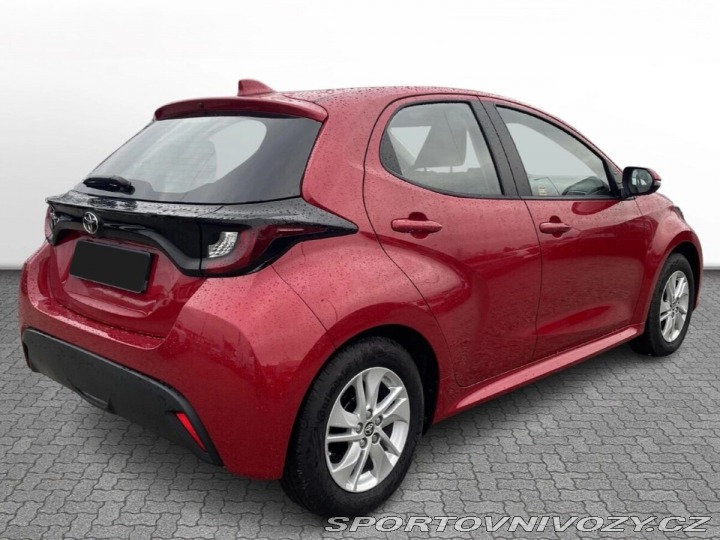 Toyota Yaris 1,5 Hybrid 115 Comfort 1800