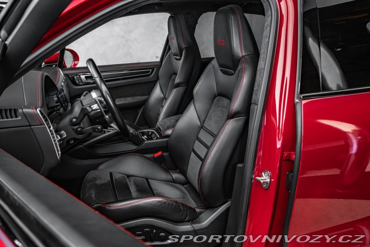 Porsche Cayenne GTS Sport Chrono PASM Pan 2021