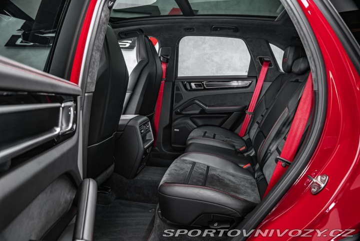 Porsche Cayenne GTS Sport Chrono PASM Pan 2021