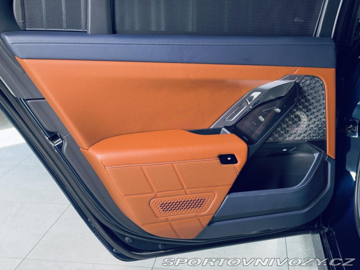 BMW 7 750e*ZÁRUKA*TV*MAX.VÝBAVA 2023