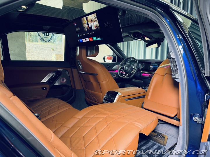 BMW 7 750e*ZÁRUKA*TV*MAX.VÝBAVA 2023