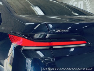 BMW 7 750e*ZÁRUKA*TV*MAX.VÝBAVA 2023