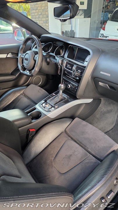 Audi RS5 2015