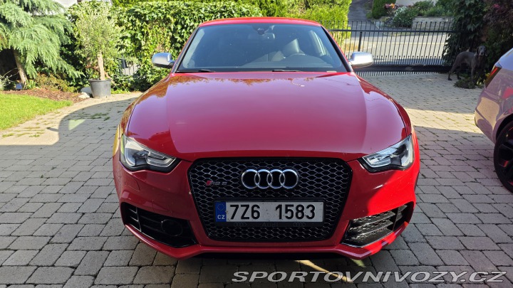 Audi RS5 2015