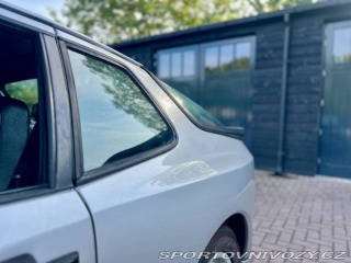 Porsche 944  1982