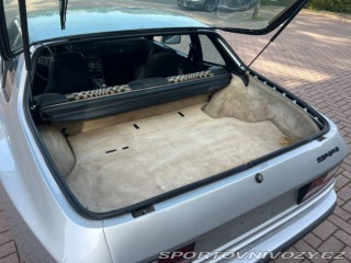 Porsche 944  1982