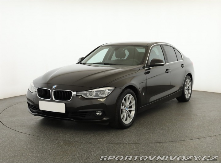 BMW 3 330e iPerformance 2016