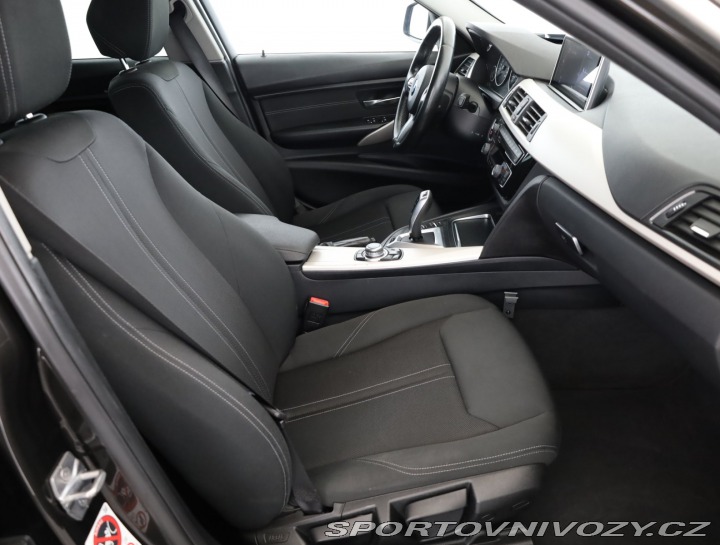 BMW 3 330e iPerformance 2016
