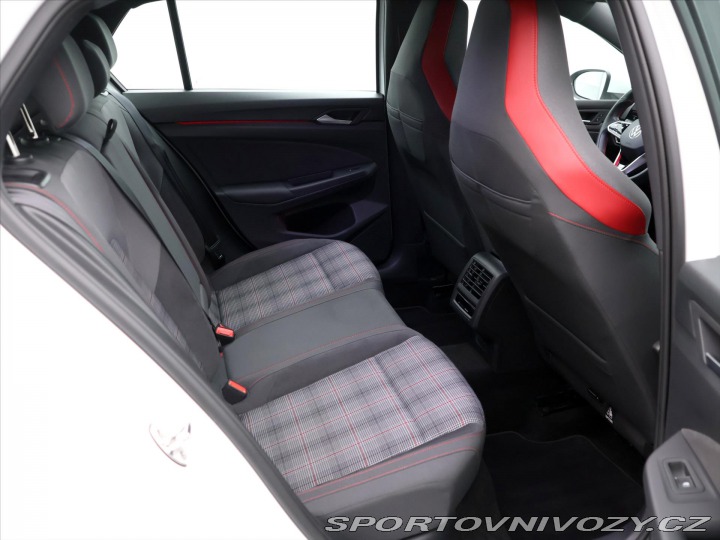 Volkswagen Golf 2.0 GTI 180kW DSG Virtual 2023