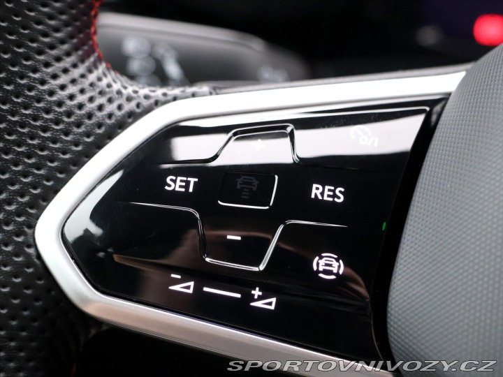Volkswagen Golf 2.0 GTI 180kW DSG Virtual 2023