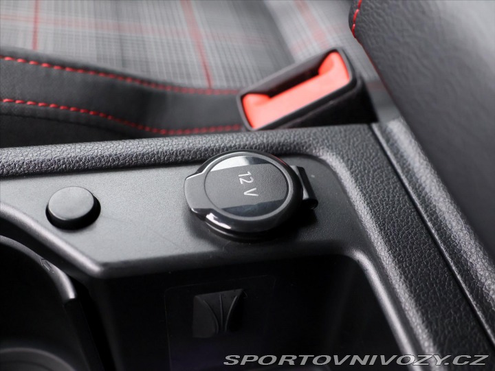 Volkswagen Golf 2.0 GTI 180kW DSG Virtual 2023