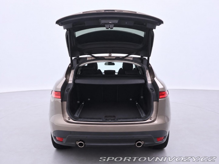 Jaguar F-Pace 3,0 221kW 30d 4x4 Aut. CZ 2016