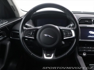 Jaguar F-Pace 3,0 221kW 30d 4x4 Aut. CZ 2016