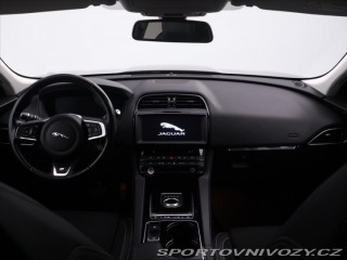 Jaguar F-Pace 3,0 221kW 30d 4x4 Aut. CZ 2016