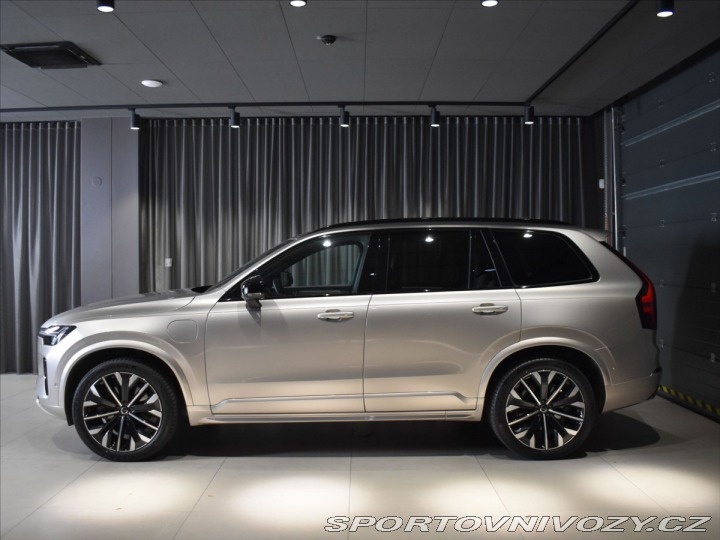 Volvo Ostatní modely XC90 2,0 T8 AWD Ultra Masáže,B 2026