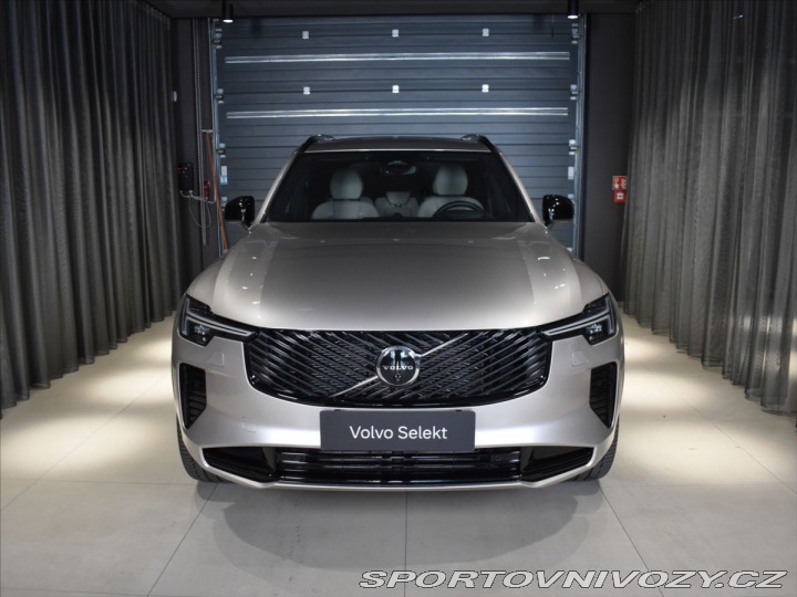 Volvo Ostatní modely XC90 2,0 T8 AWD Ultra Masáže,B 2026