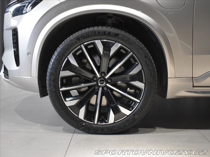 Volvo Ostatní modely XC90 2,0 T8 AWD Ultra Masáže,B 2026