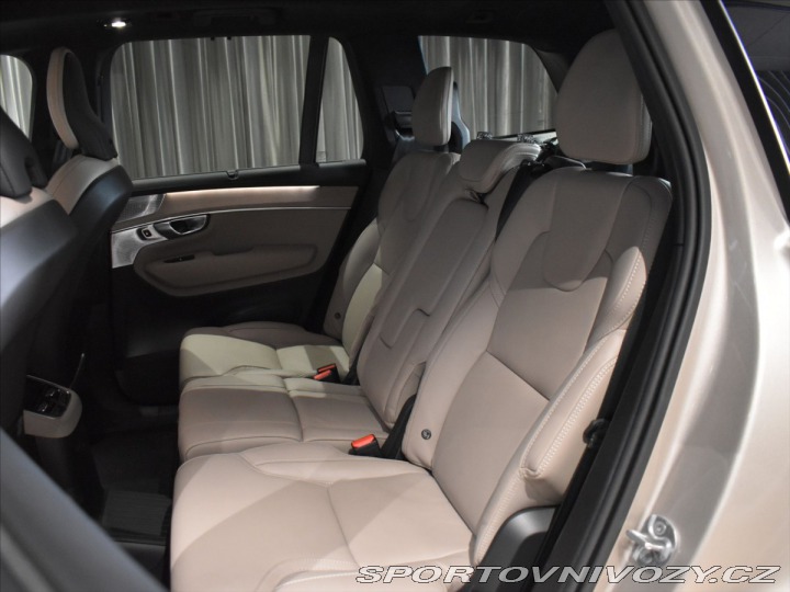Volvo Ostatní modely XC90 2,0 T8 AWD Ultra Masáže,B 2026